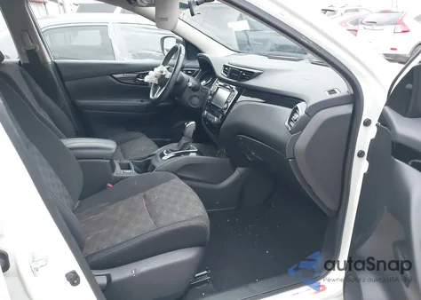 2017 Nissan Rogue Sport Sv z USA, uszkodzony, nr VIN JN1BJ1CP4HW020381